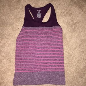 Danskin Now athletic top